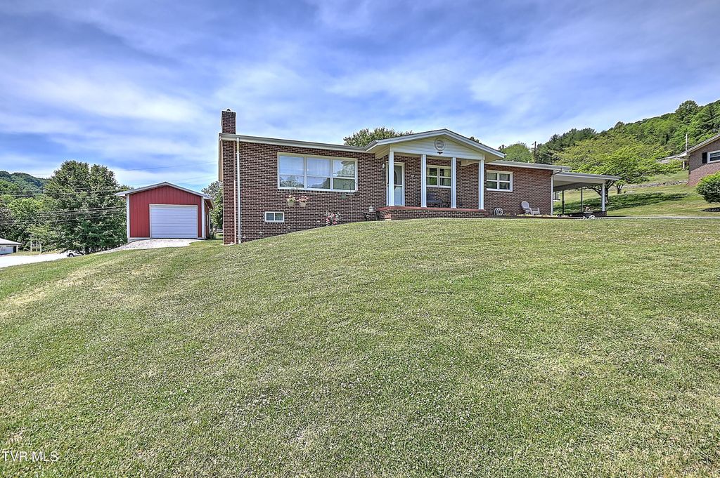 Photo of 169 Sue Street, Gate City, VA 24251 (MLS # 9995505)