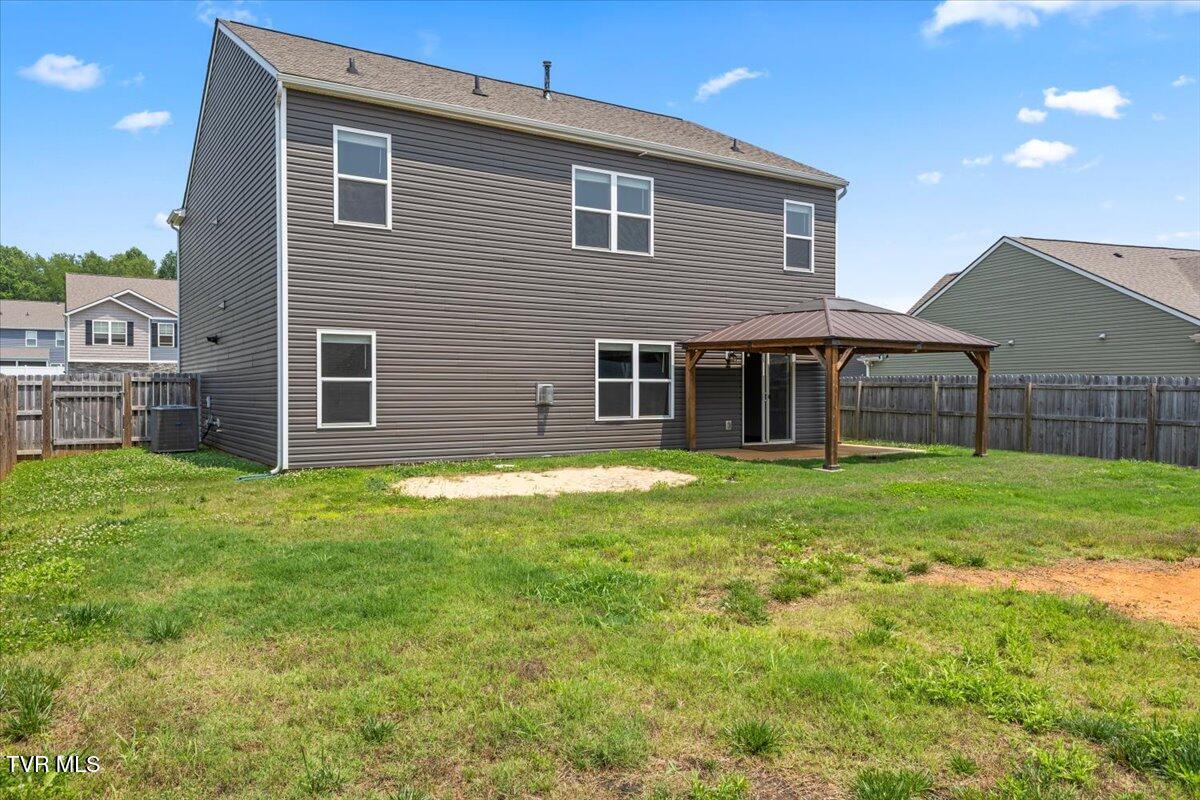 1363 Raccoon Lane, Piney Flats, Tennessee image 36