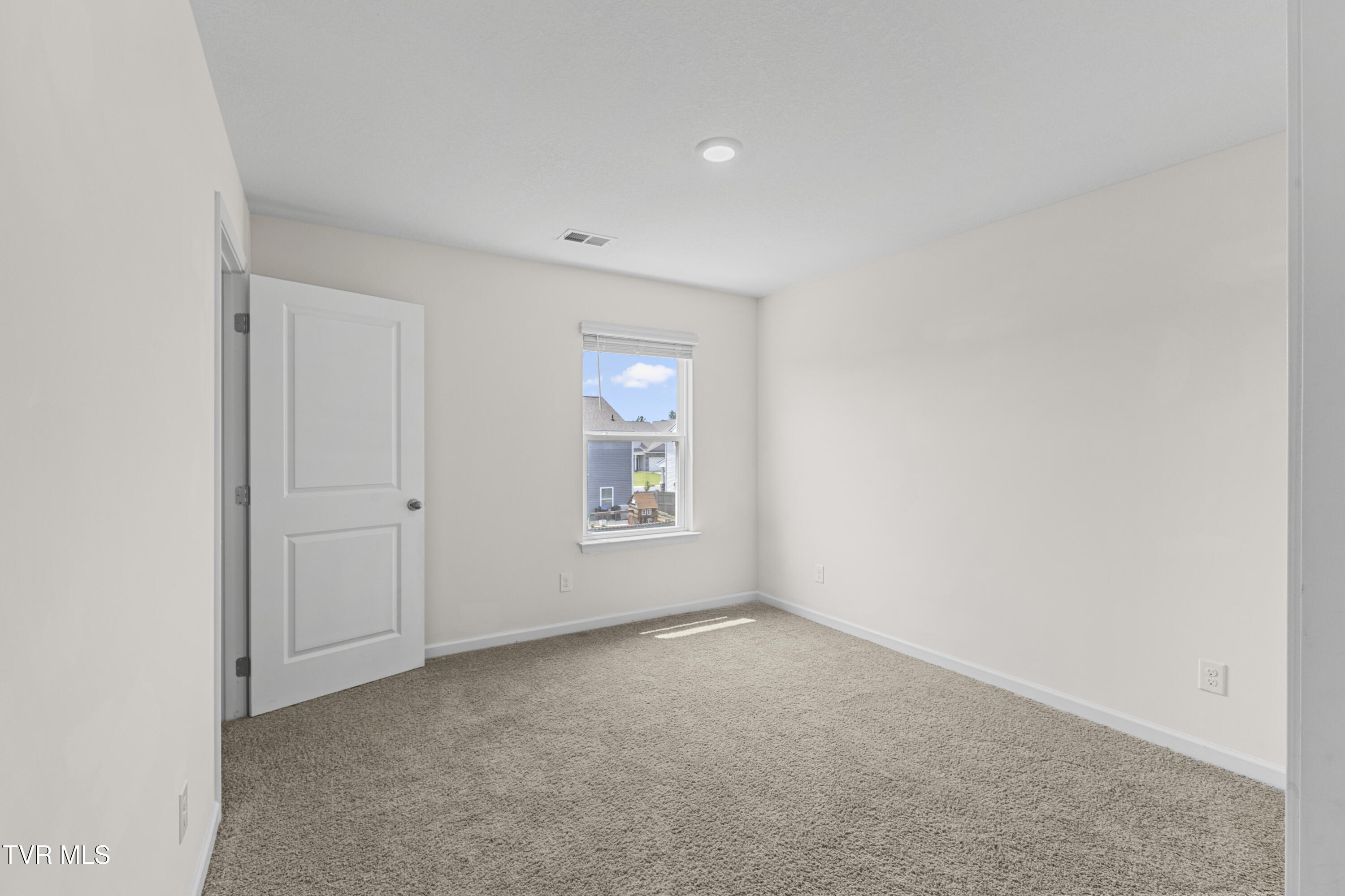 1363 Raccoon Lane, Piney Flats, Tennessee image 25