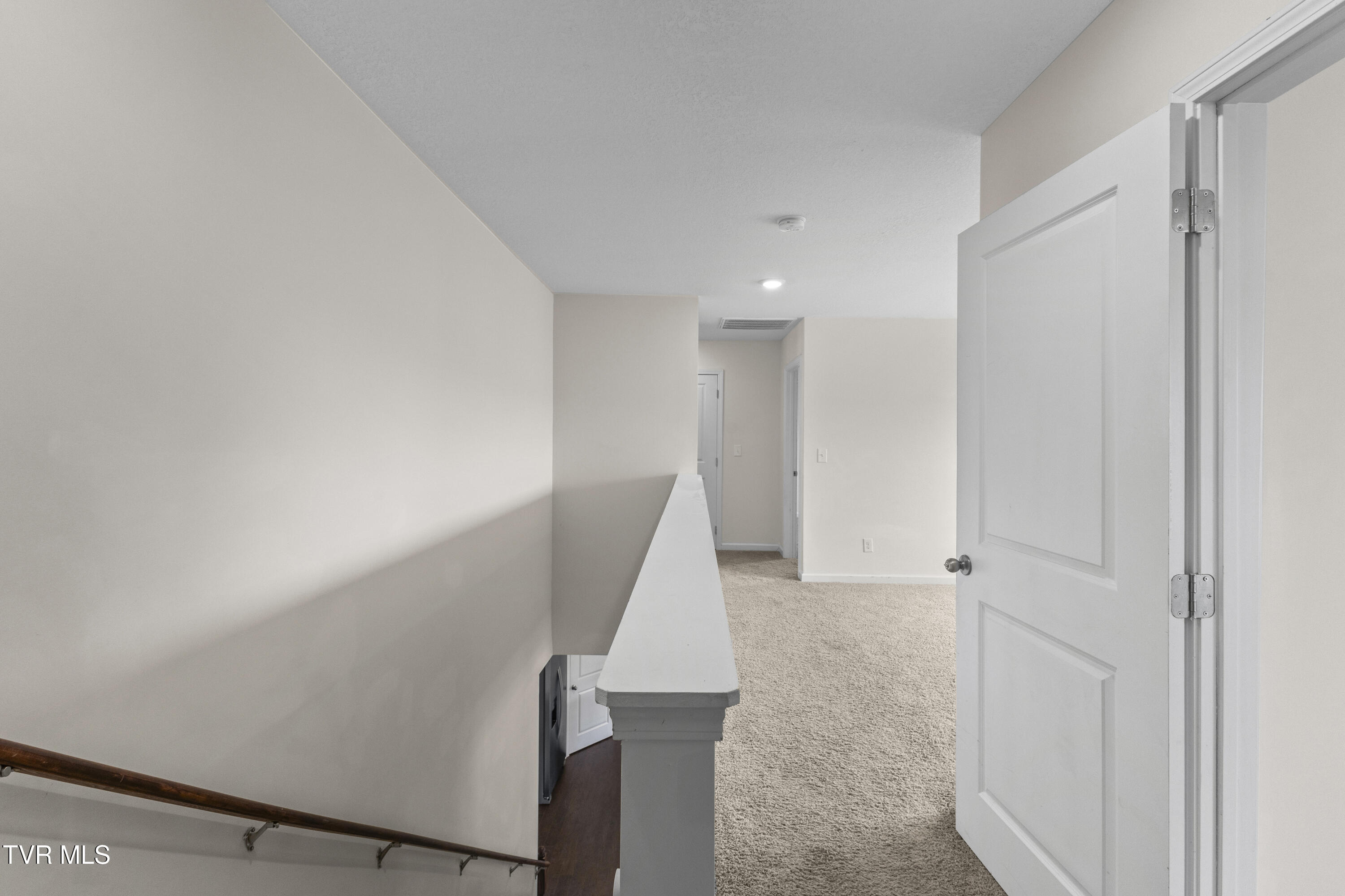 1363 Raccoon Lane, Piney Flats, Tennessee image 18