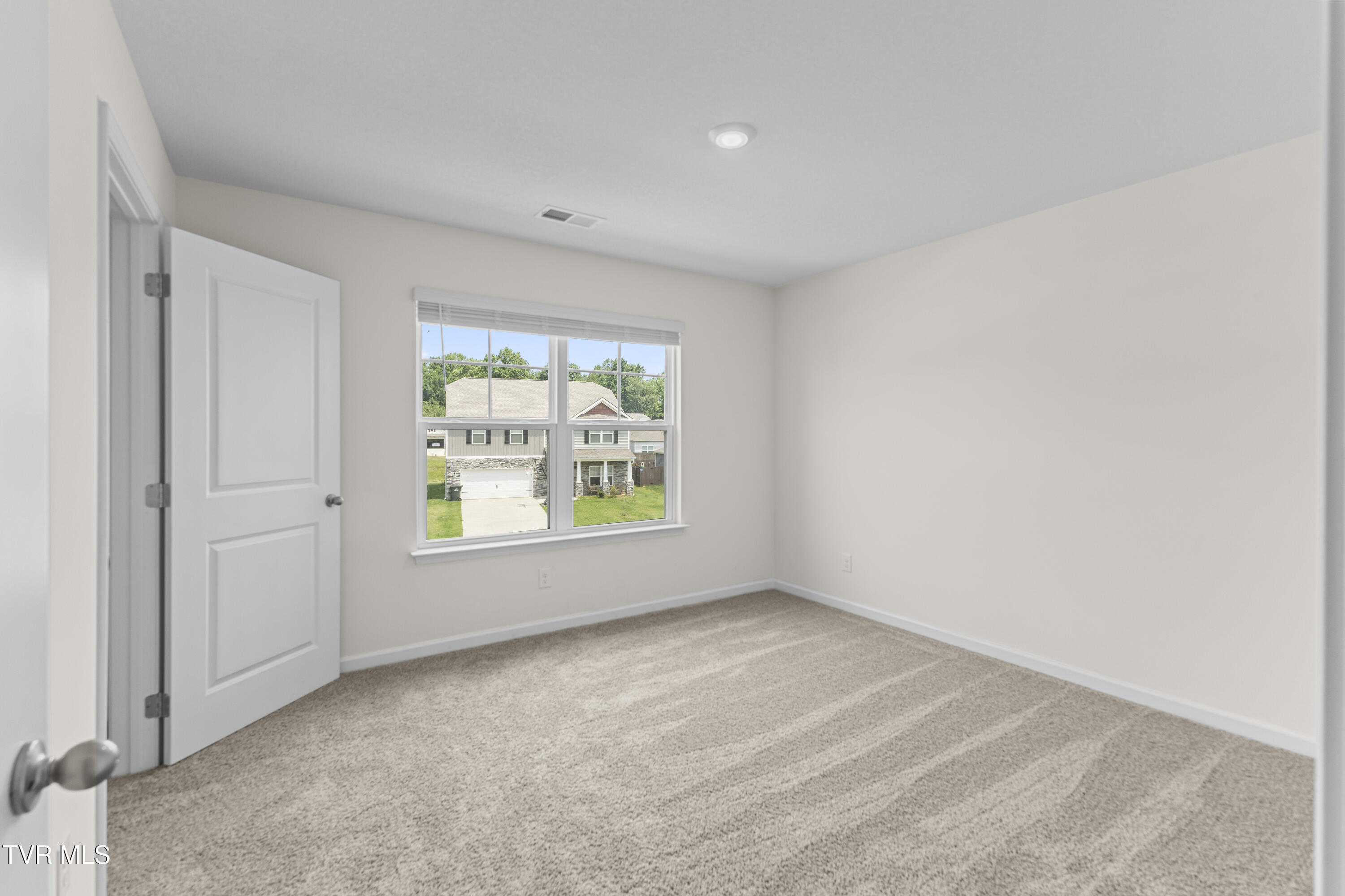 1363 Raccoon Lane, Piney Flats, Tennessee image 31