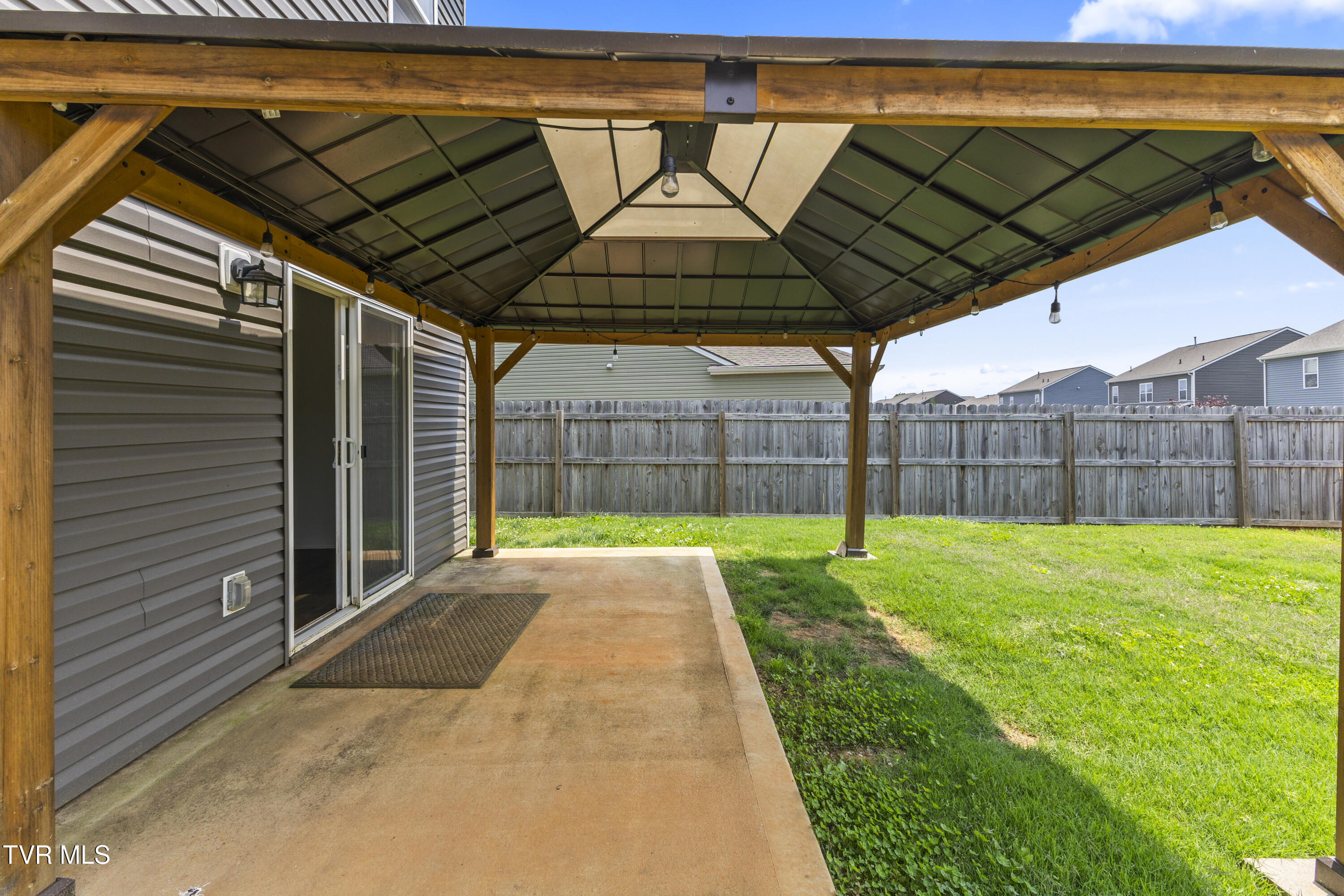 1363 Raccoon Lane, Piney Flats, Tennessee image 35