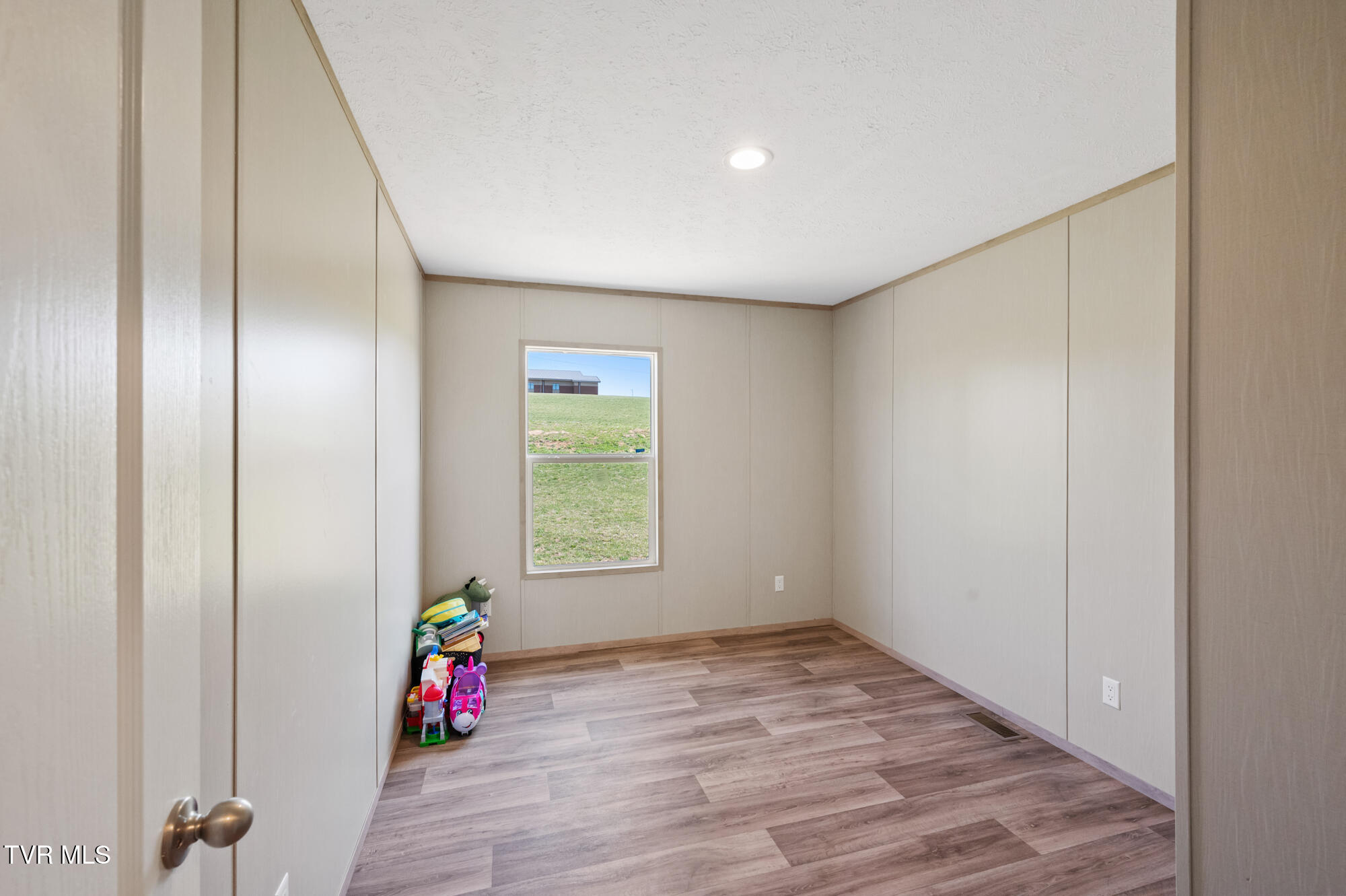 4508 Weaver Pike, Bluff City, Tennessee image 20