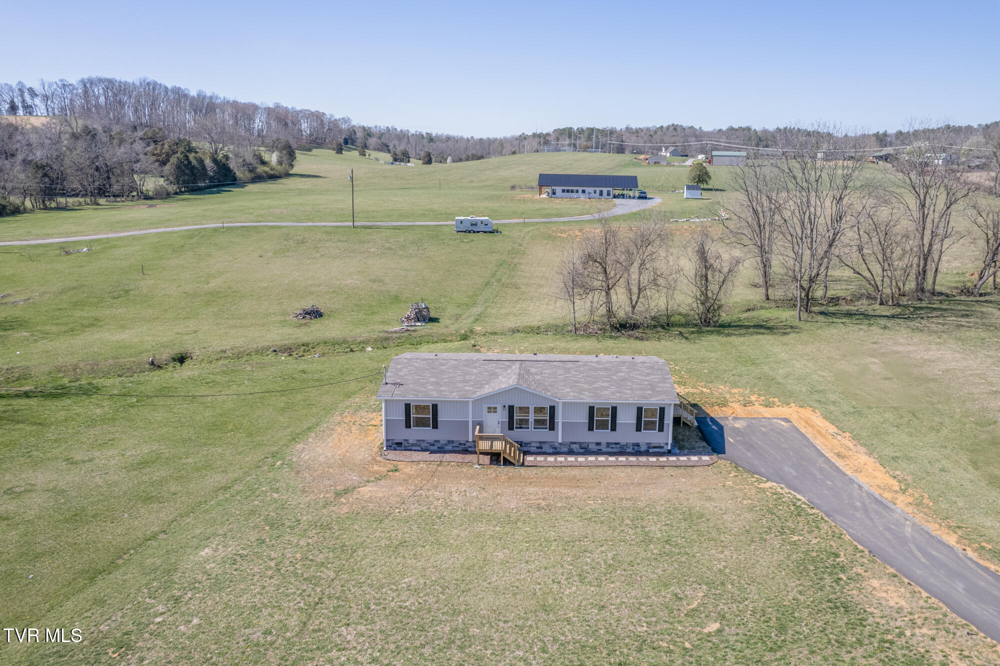4508 Weaver Pike, Bluff City, Tennessee image 1