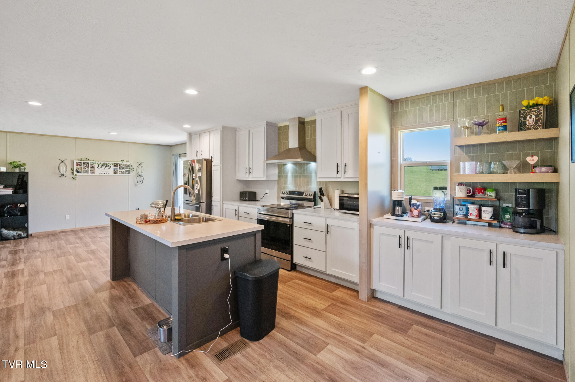 4508 Weaver Pike, Bluff City, Tennessee image 12