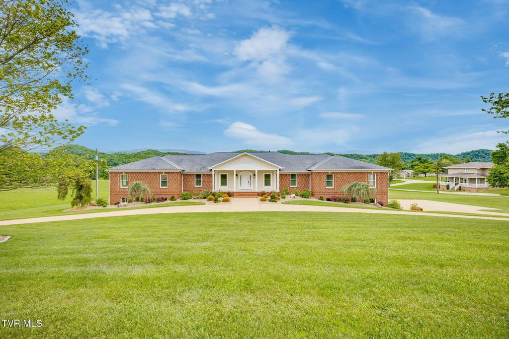 Photo of 20484 Lake Road Road, Abingdon, VA 24211 (MLS # 9990841)