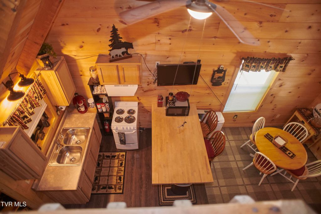 Photo of 1092 Hwy 25 E, Newport, TN 37821 (MLS # 9994607)