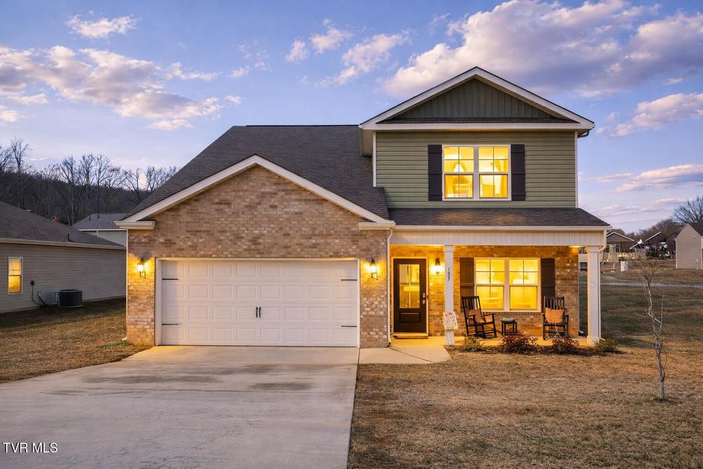 Photo of 137 Sweet Pea Trail, Greeneville, TN 37745 (MLS # 9991122)