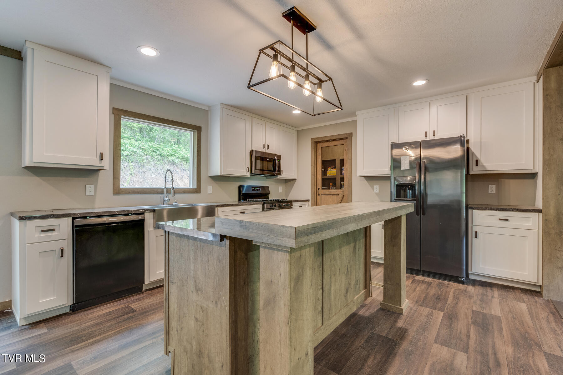 343 Butcher Valley Road Rd, Rogersville, Tennessee image 9
