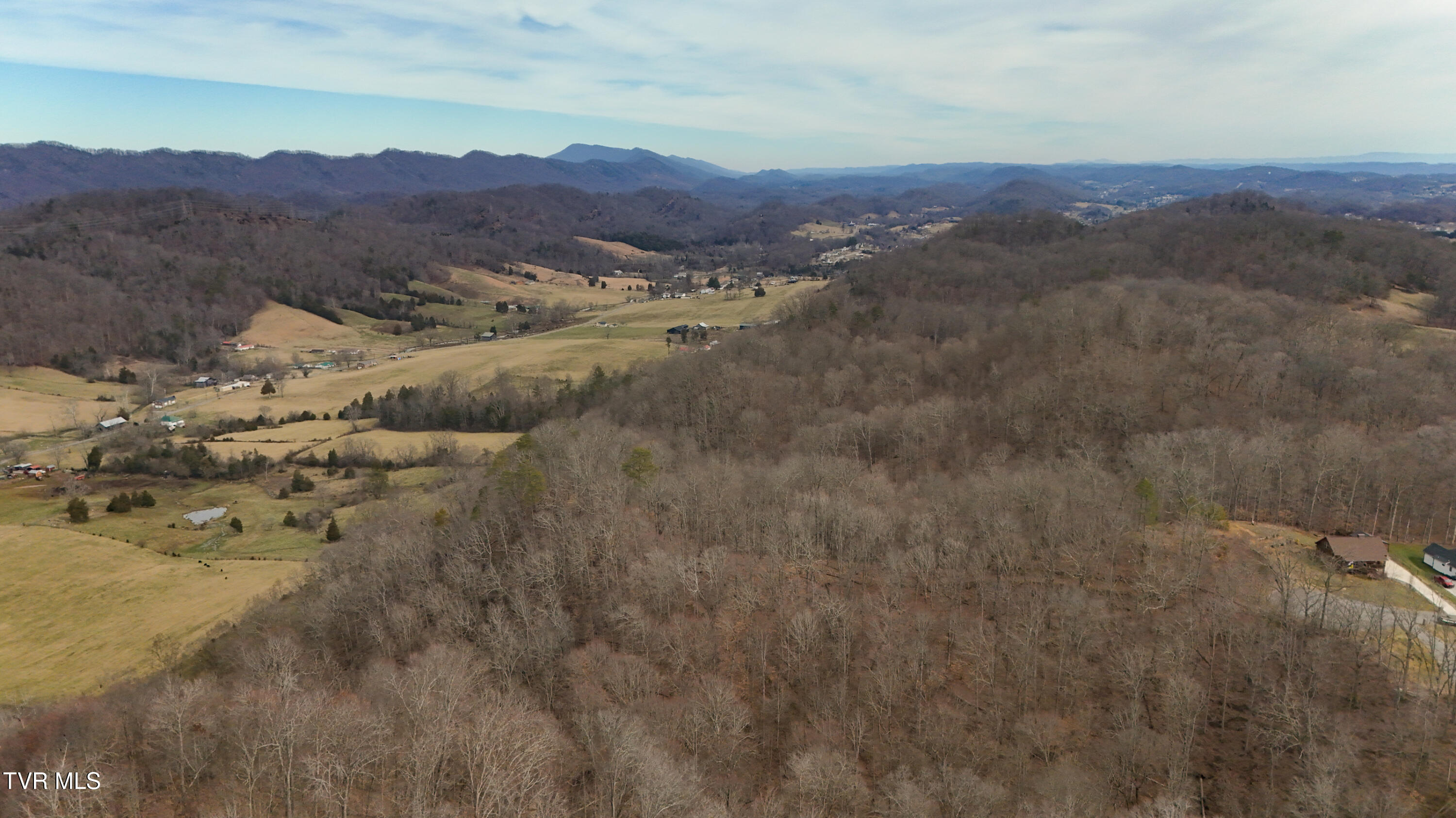 200-201 Fox Ridge Drive, Mount Carmel, Tennessee image 12