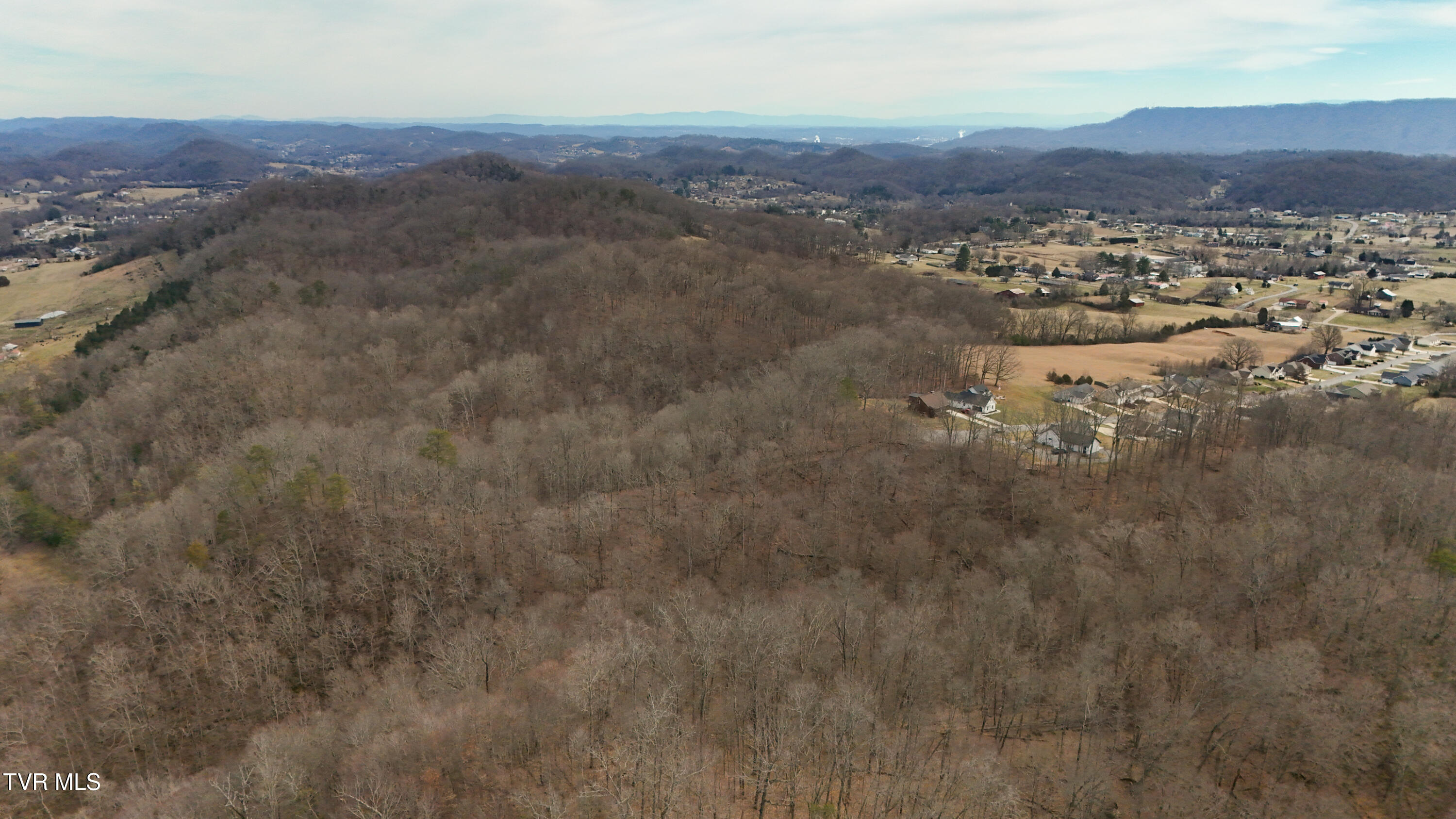 200-201 Fox Ridge Drive, Mount Carmel, Tennessee image 13