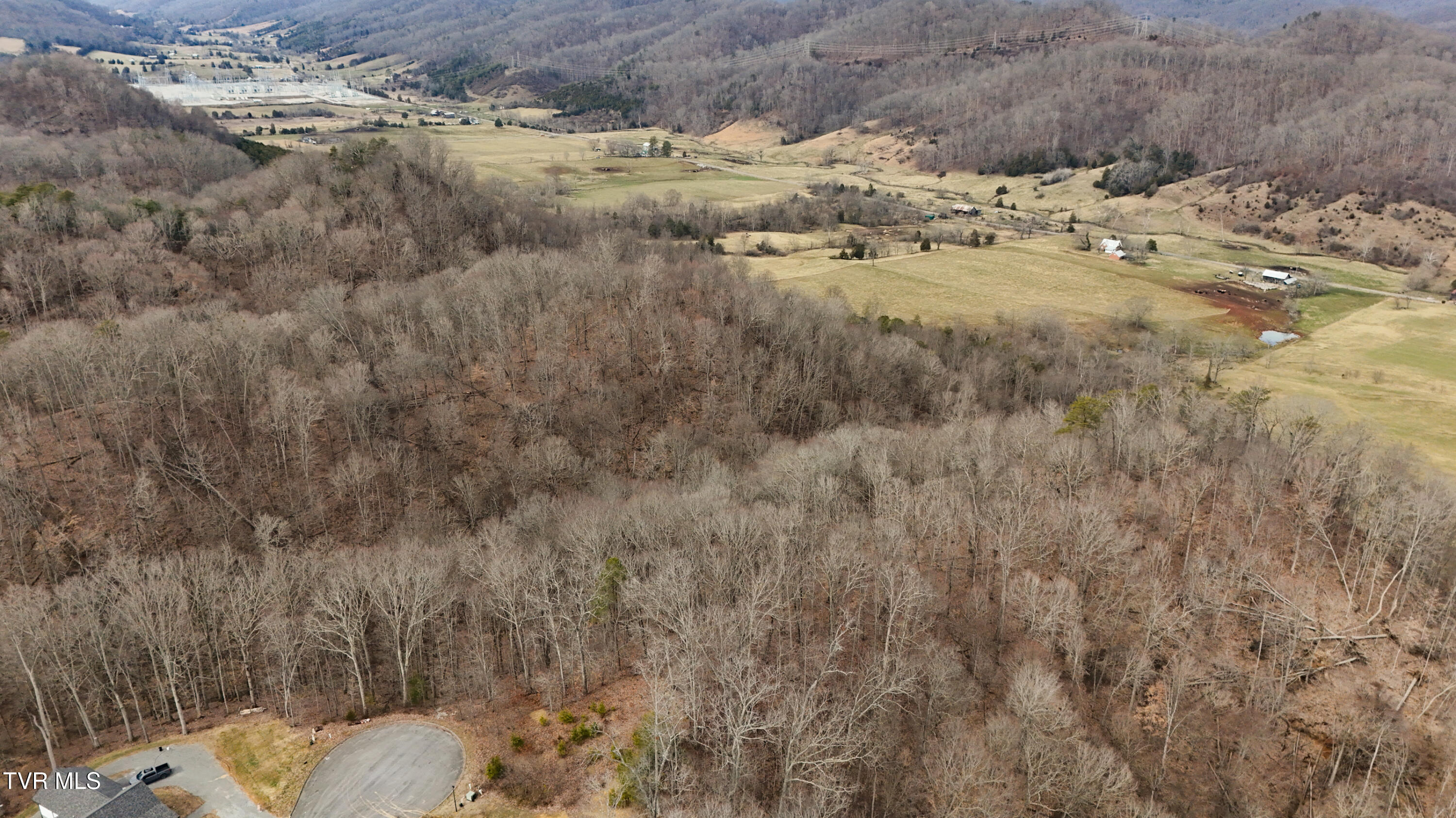 200-201 Fox Ridge Drive, Mount Carmel, Tennessee image 26