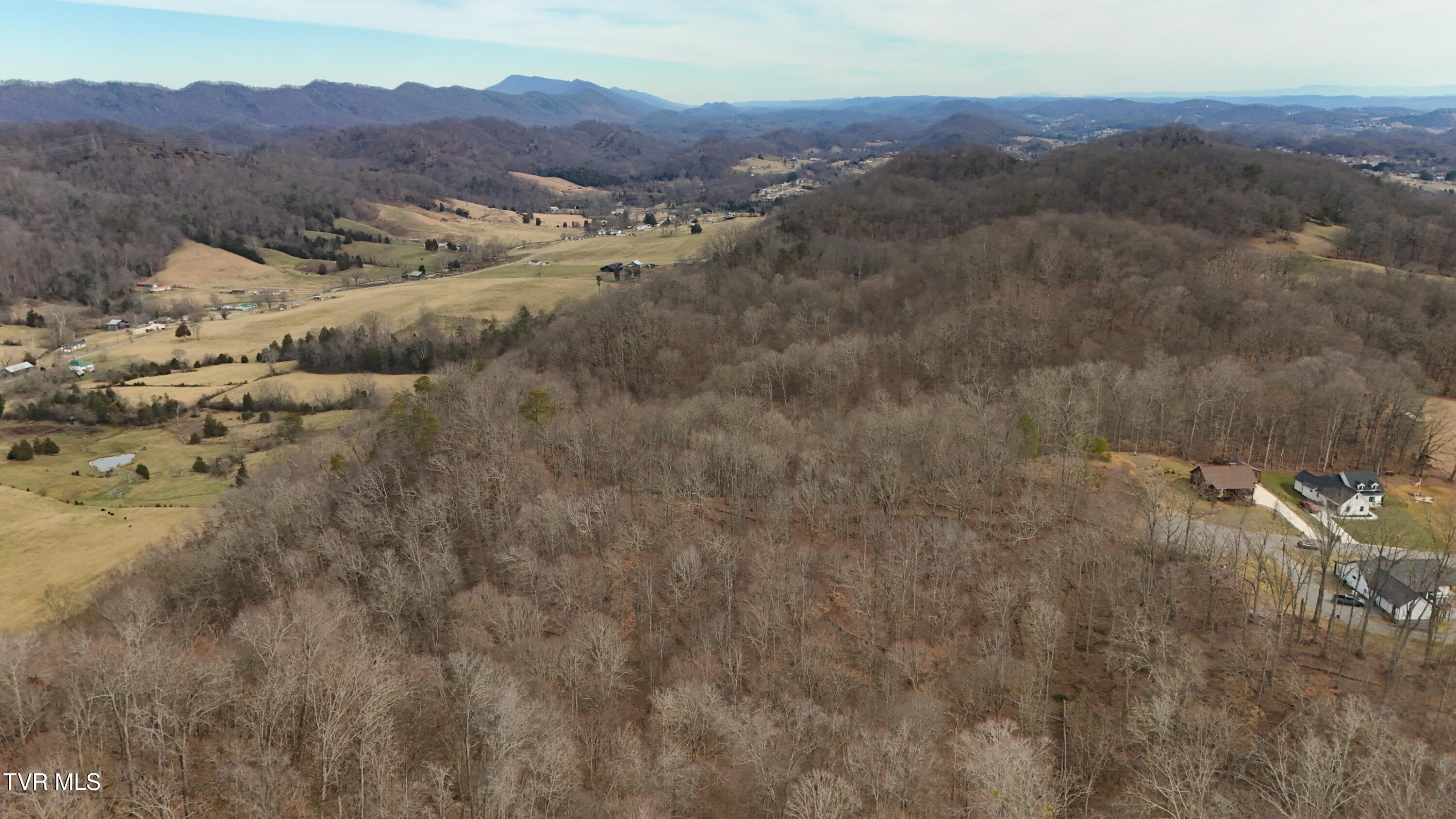200-201 Fox Ridge Drive, Mount Carmel, Tennessee image 11