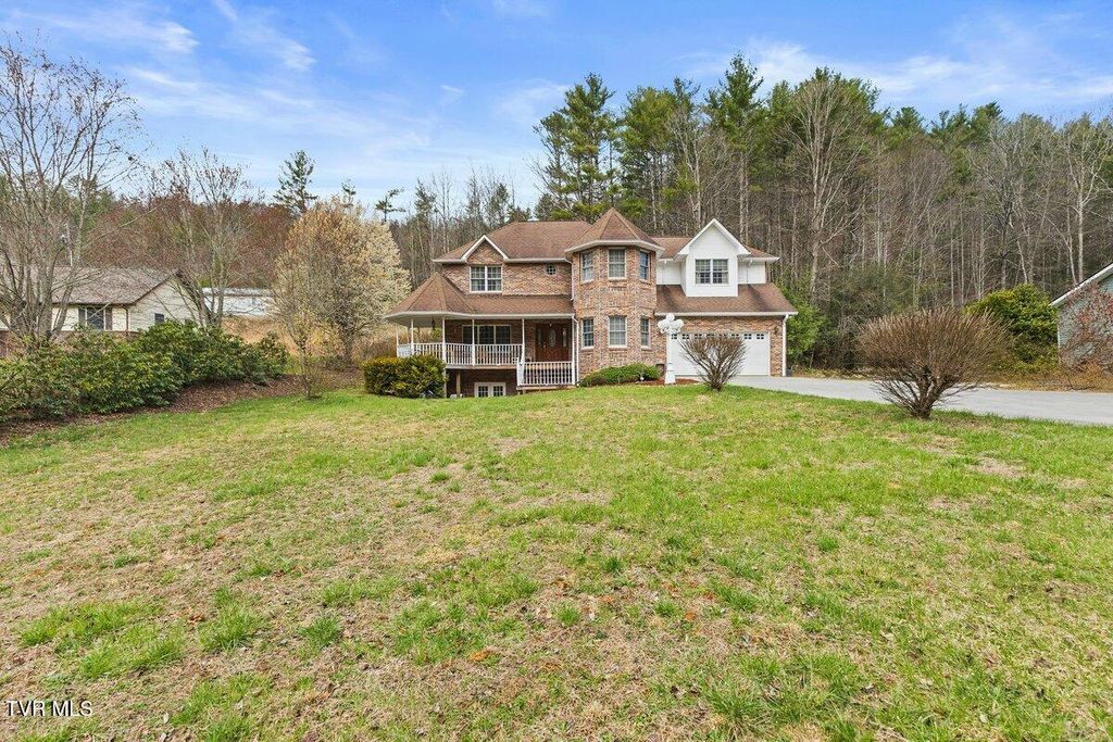 Photo of 515 Scioto Road, Unicoi, TN 37692 (MLS # 9992700)