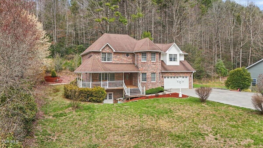 Photo of 515 Scioto Road, Unicoi, TN 37692 (MLS # 9992700)