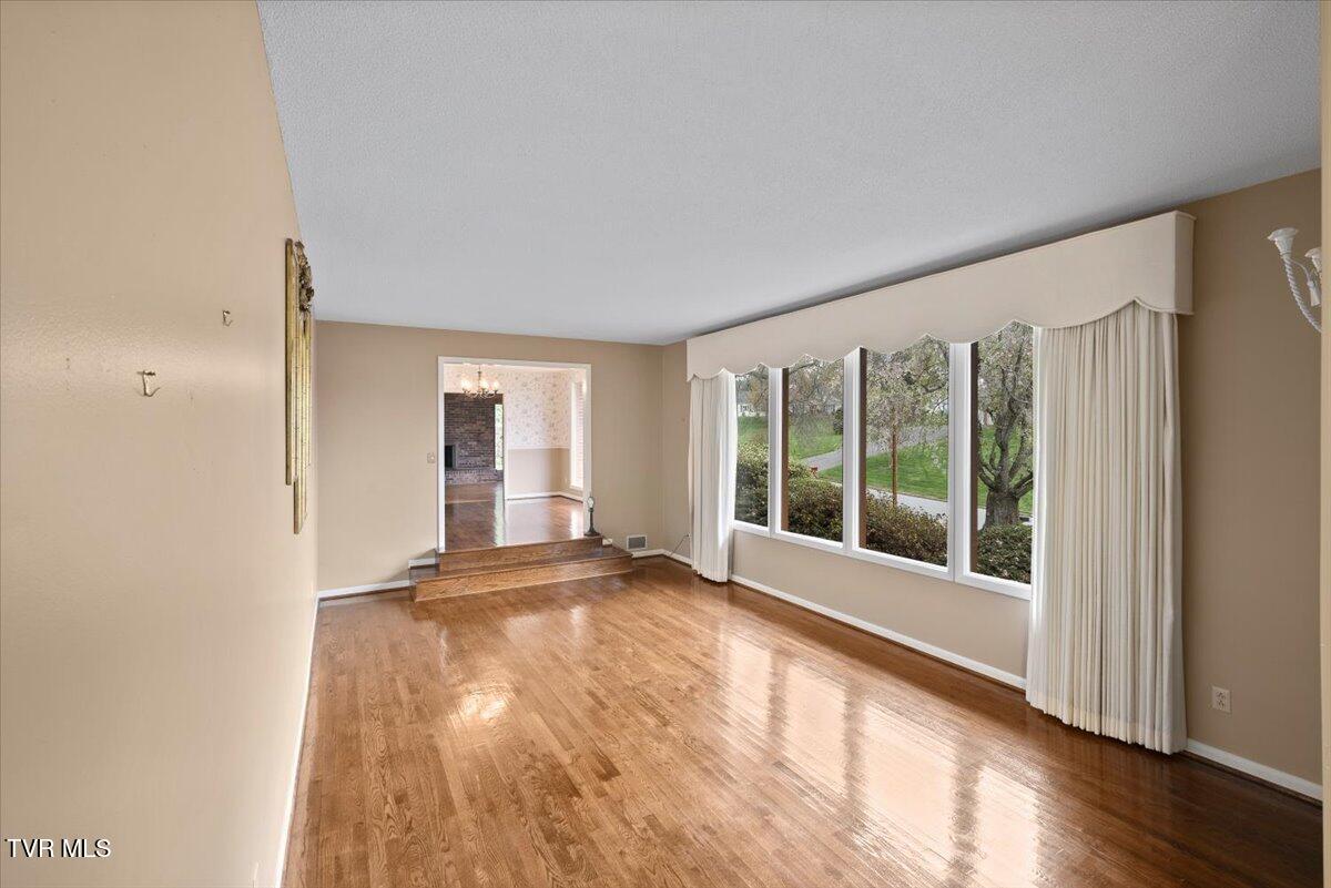 909 Millercrest Drive, Johnson City, Tennessee image 10