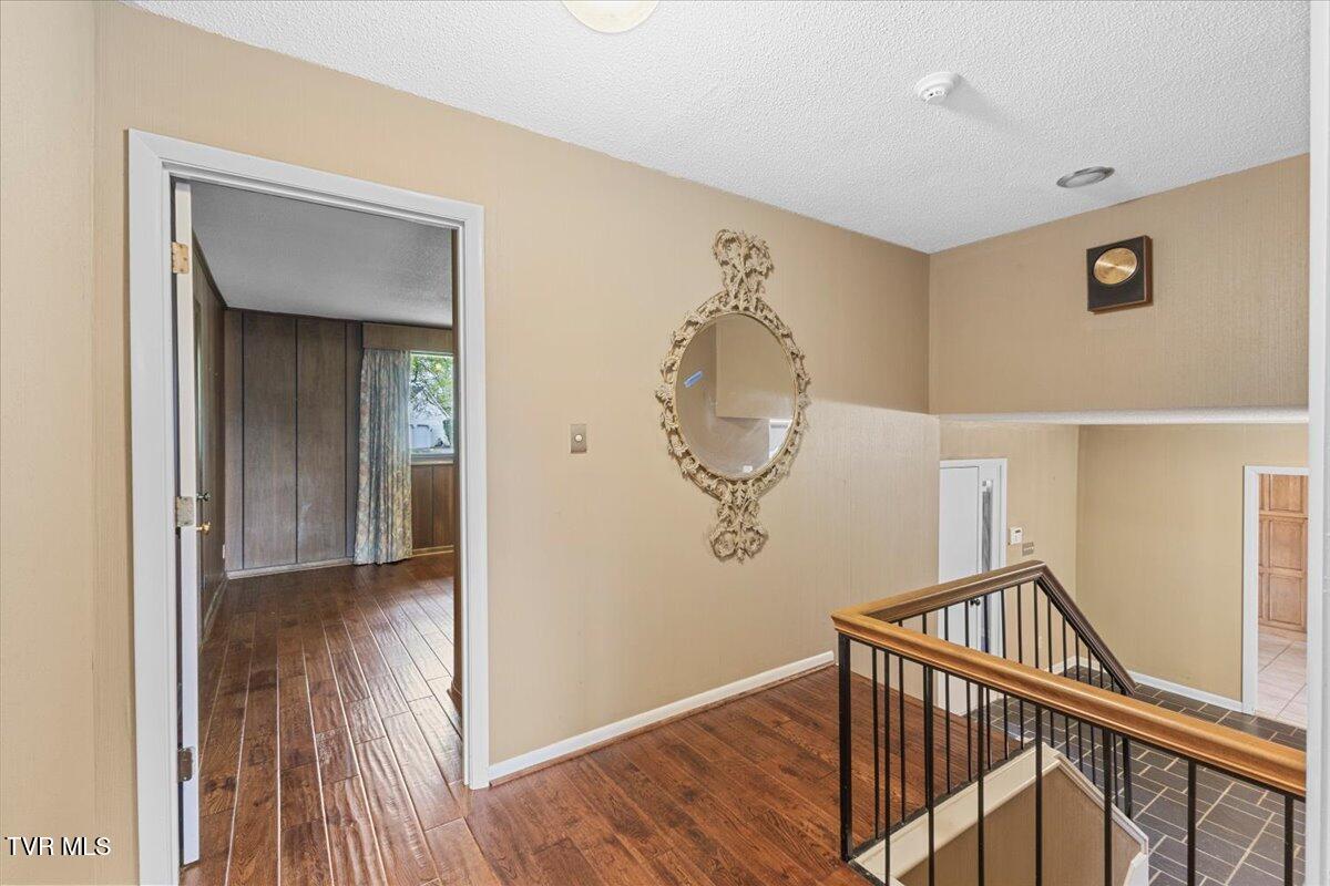 909 Millercrest Drive, Johnson City, Tennessee image 31