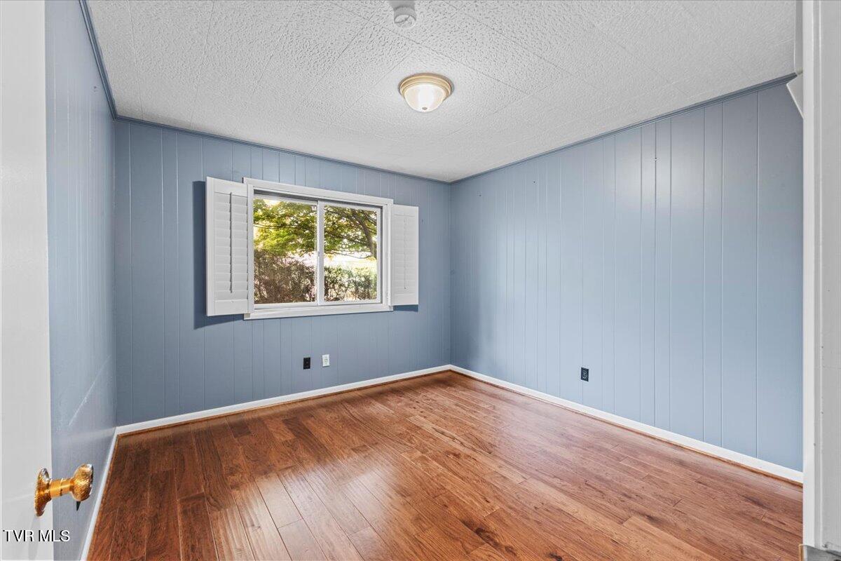 909 Millercrest Drive, Johnson City, Tennessee image 38