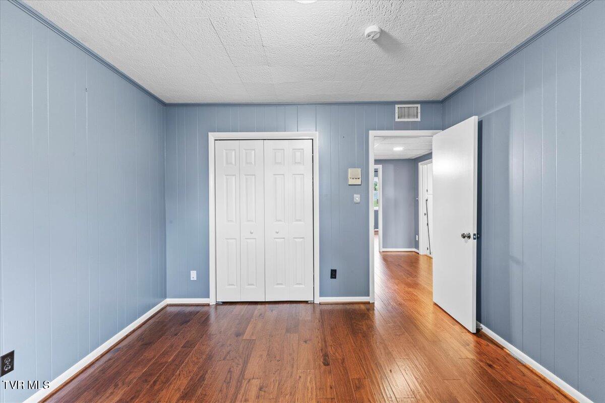 909 Millercrest Drive, Johnson City, Tennessee image 39