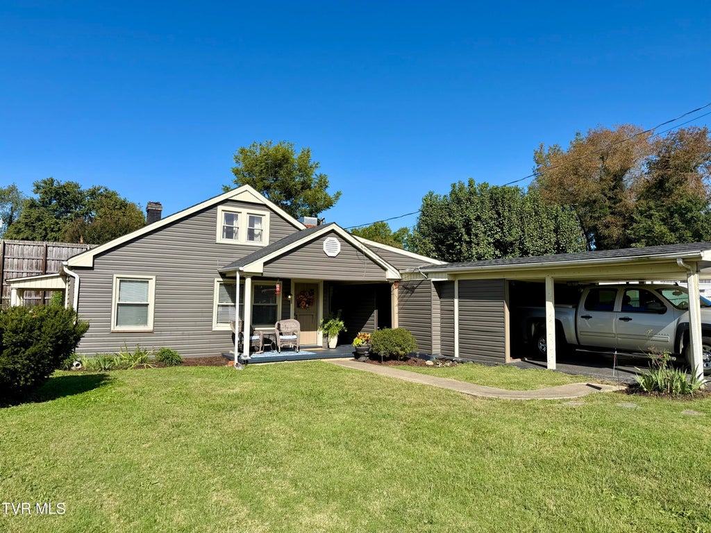 Photo of 1616 Pershing Avenue, Bristol, TN 37620 (MLS # 10001759)
