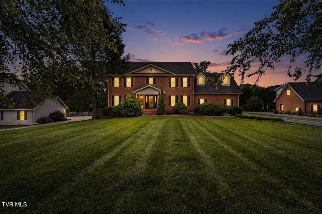 Photo of 223 Colony Drive, Bristol, TN 37620 (MLS # 9996783)