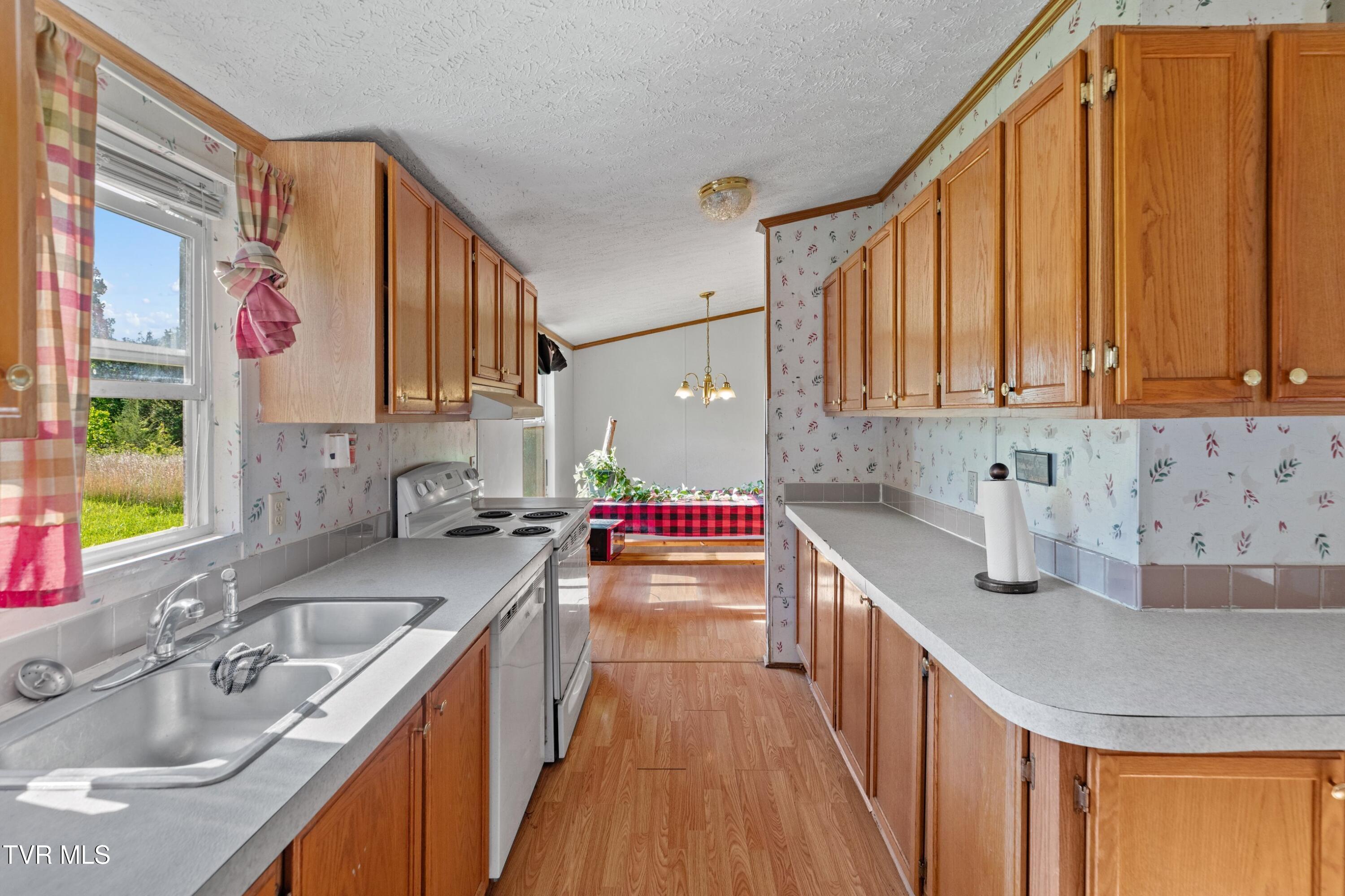 142 Hutton Lane, Bean Station, Tennessee image 8