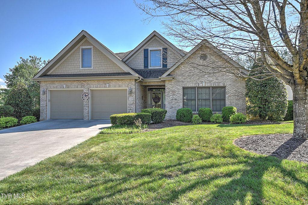 Photo of 1139 Waterbrooke Lane, Johnson City, TN 37604 (MLS # 9994073)