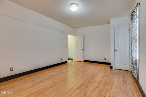 Tiny photo for 16038 Lee Highway Hwy, Bristol, VA 24202 (MLS # 9986481)