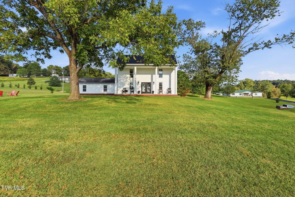 Photo of 95 Mulberry Road, Greeneville, TN 37745 (MLS # 10000958)