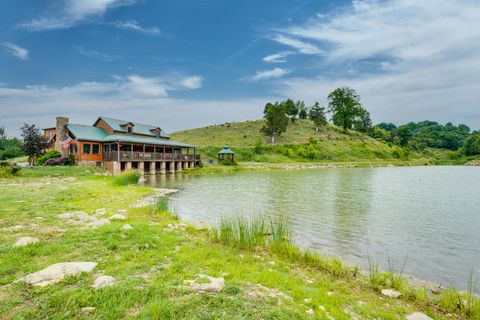 763 Red Bud Lane Honaker VA 24260