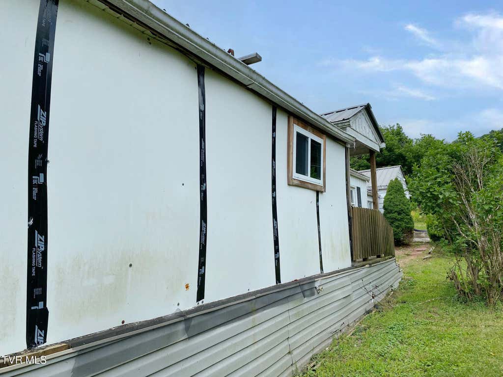 Photo of 194 Lick Skillet Road, Saltville, VA 24370 (MLS # 9999104)