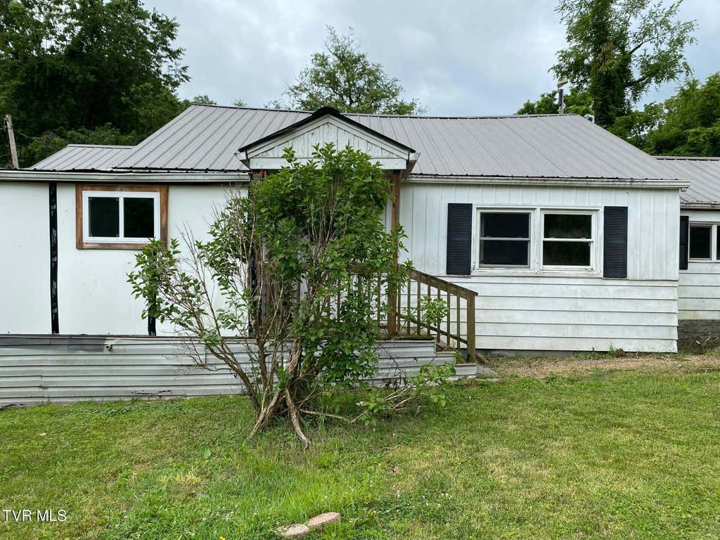 Photo of 194 Lick Skillet Road, Saltville, VA 24370 (MLS # 9999104)