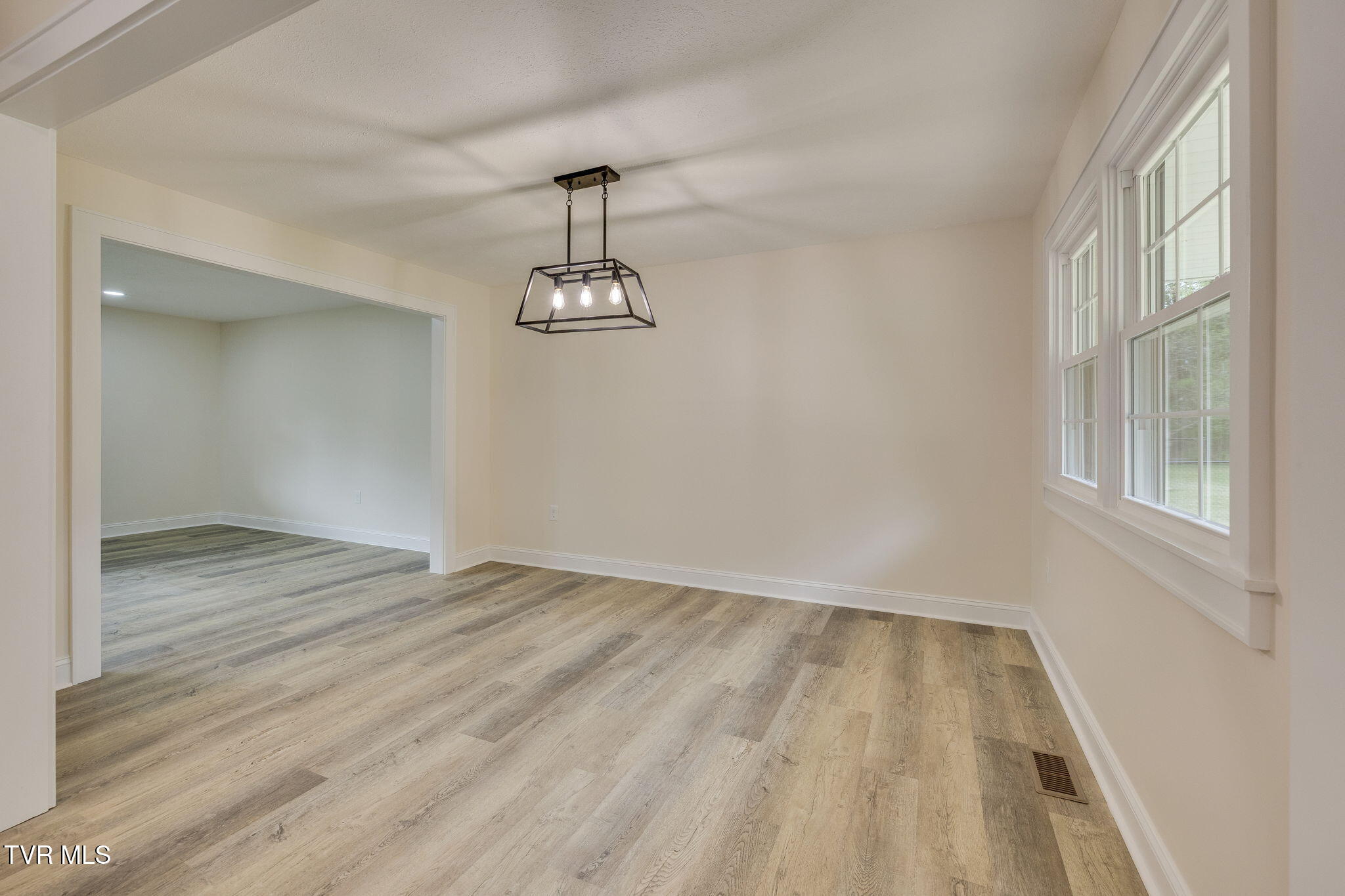 5805 Cochise Trail, Kingsport, Tennessee image 12