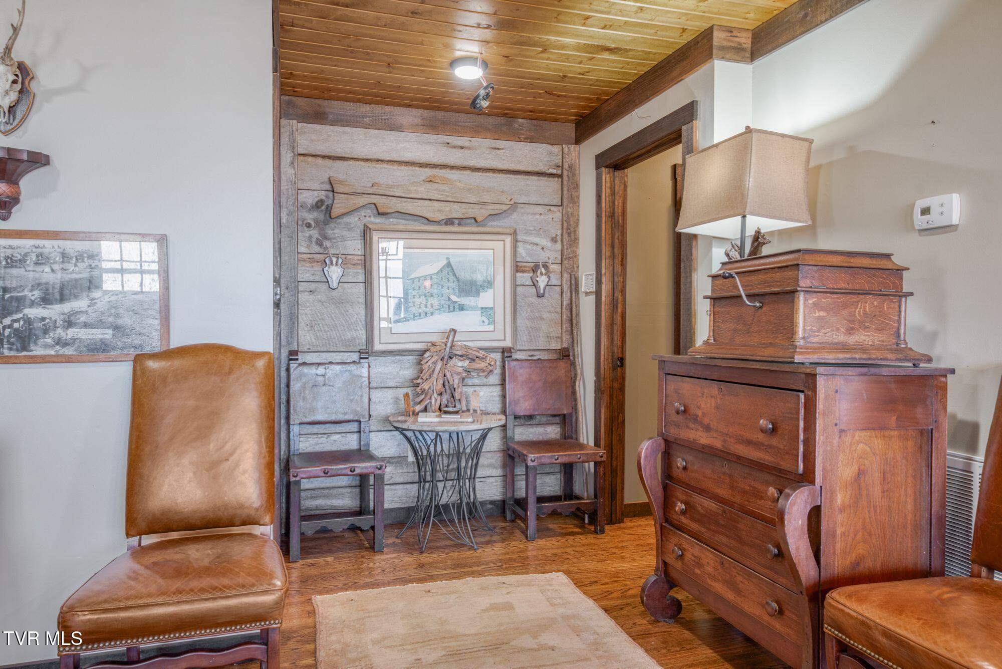 752 Heaton Creek Rd. Rd, Roan Mountain, Tennessee image 8