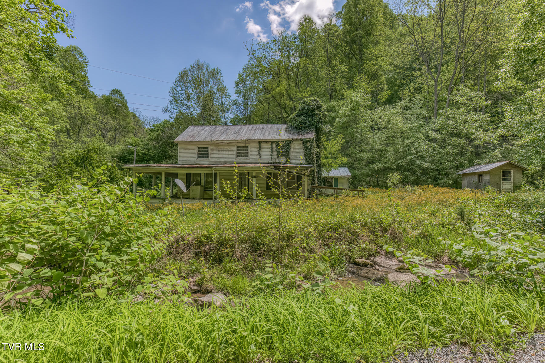 15631 Large Hollow Road