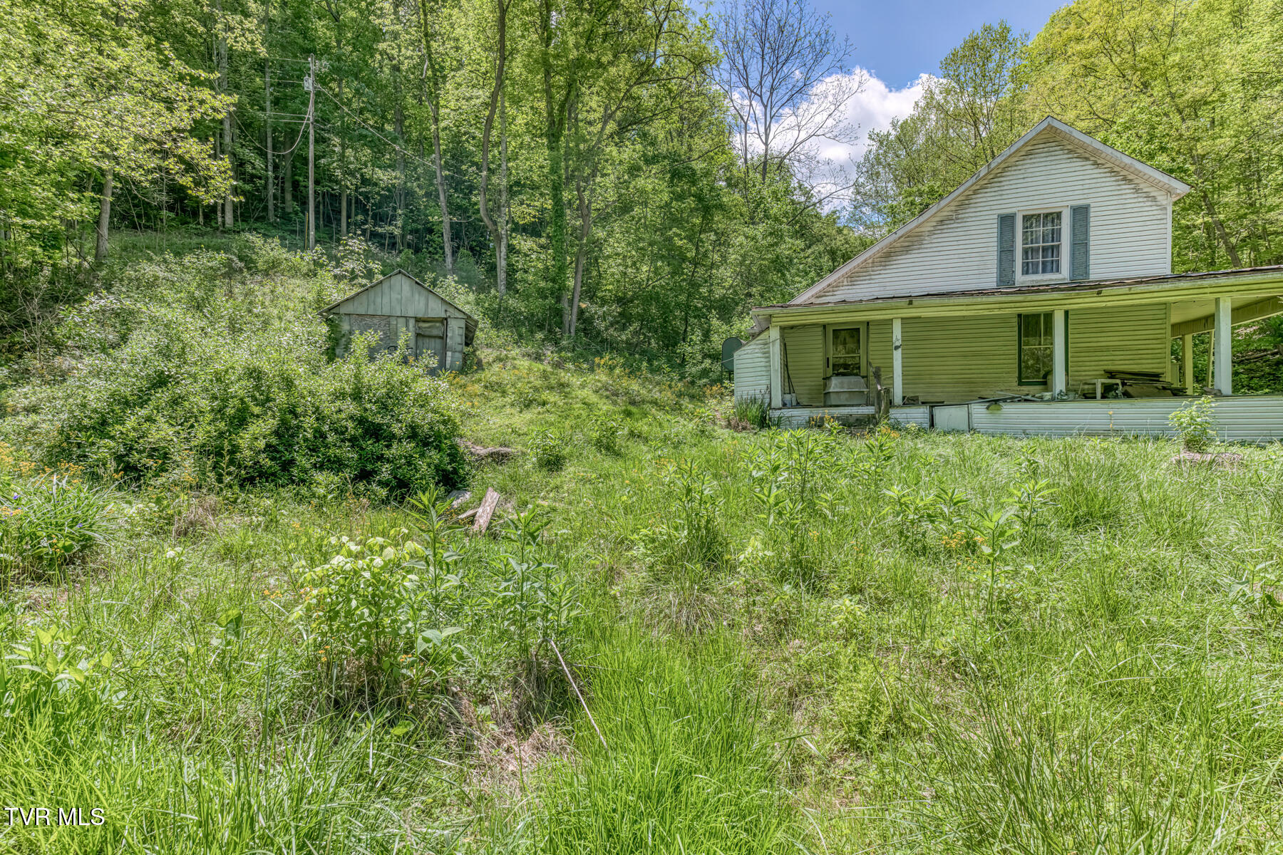 15631 Large Hollow Road