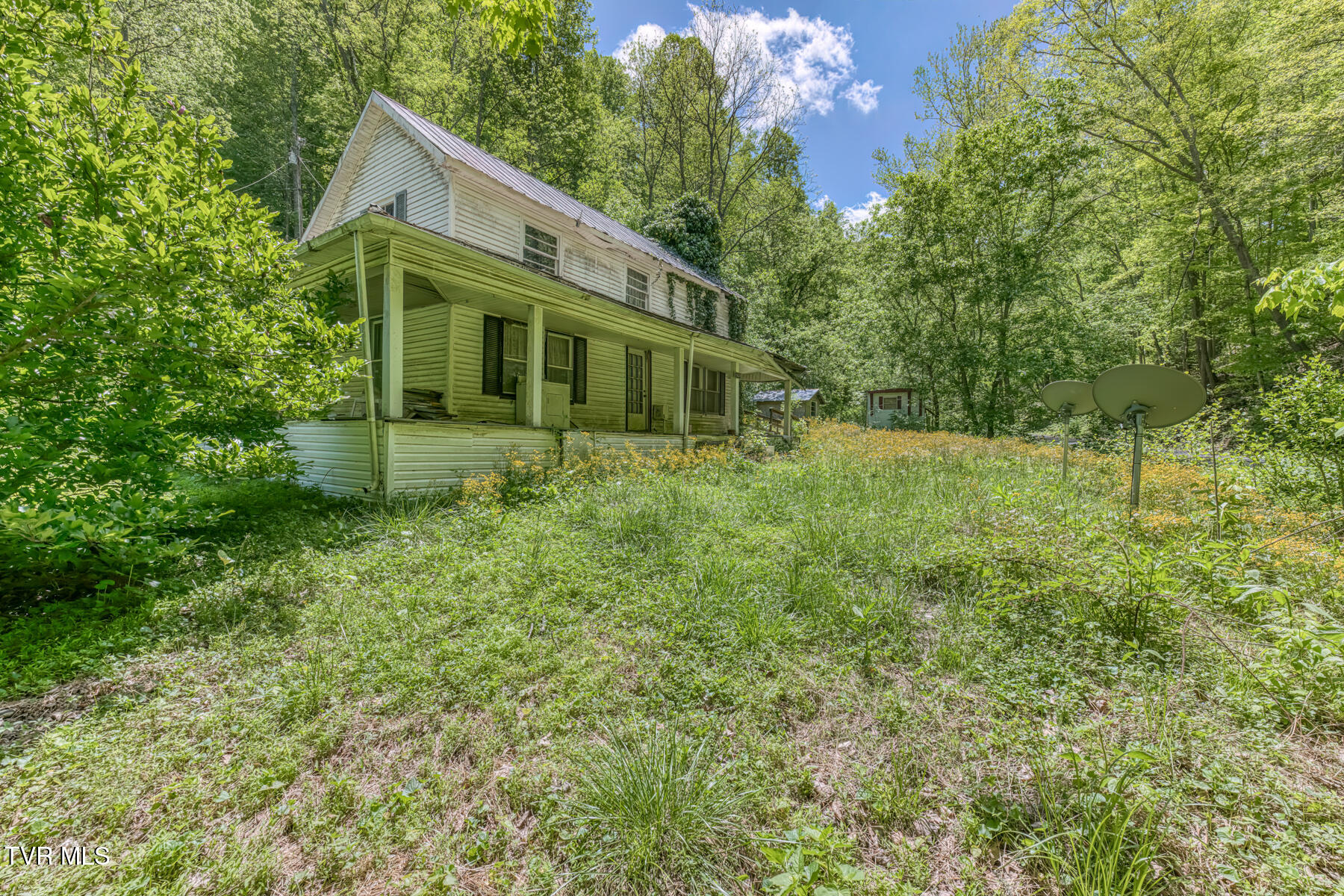 15631 Large Hollow Road