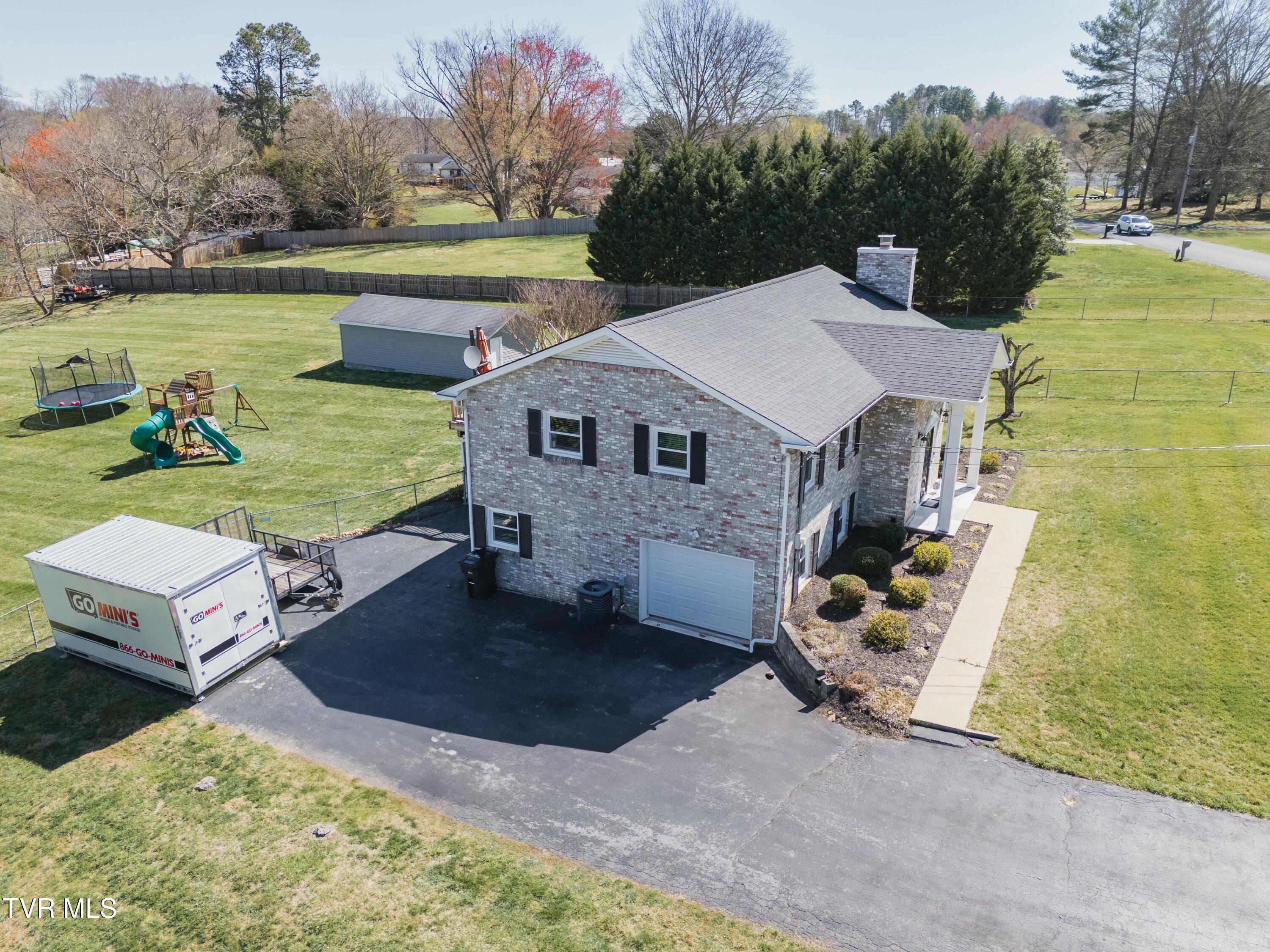 118 Patrick Henry Circle, Kingsport, Tennessee image 4