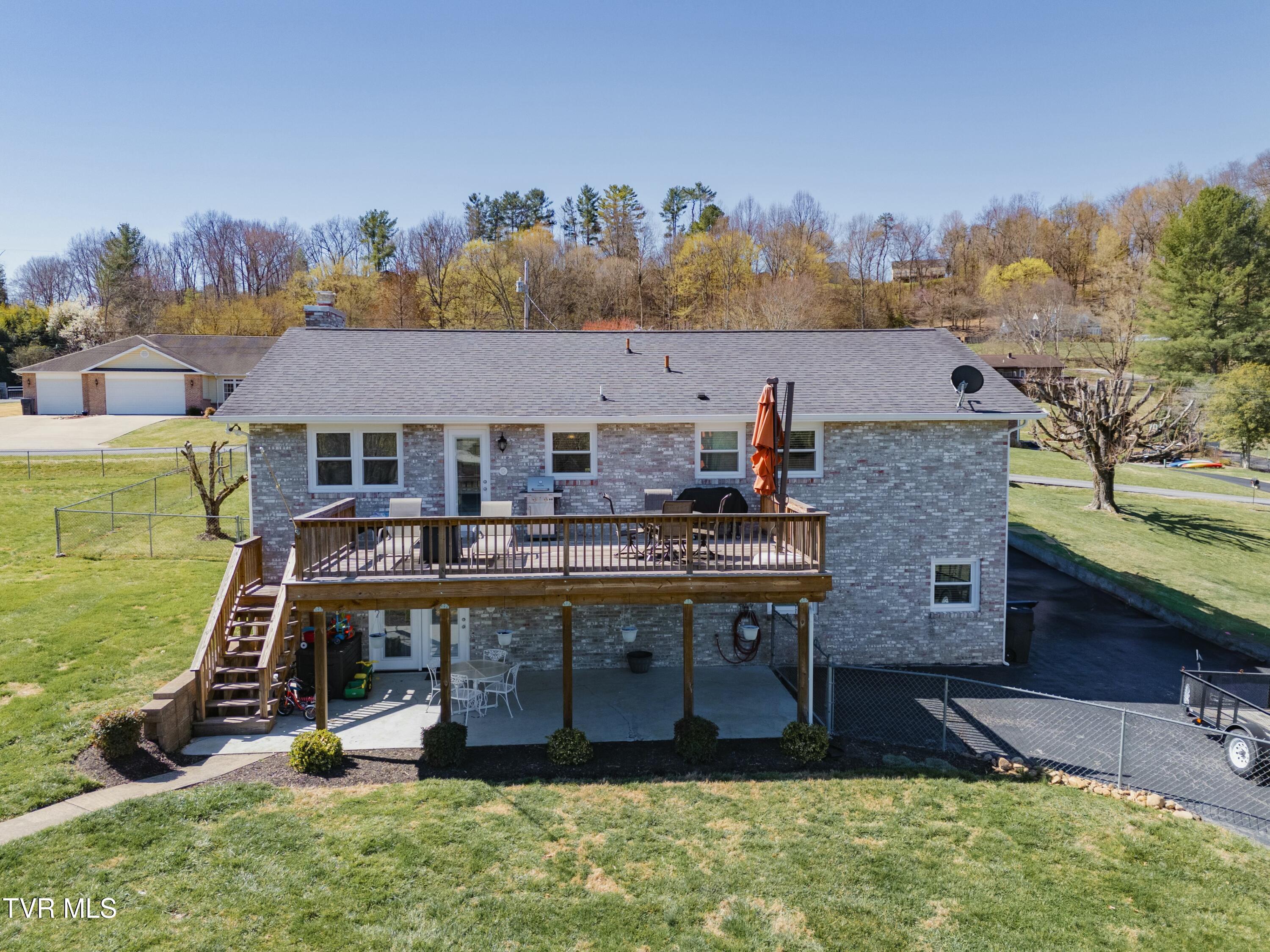 118 Patrick Henry Circle, Kingsport, Tennessee image 3