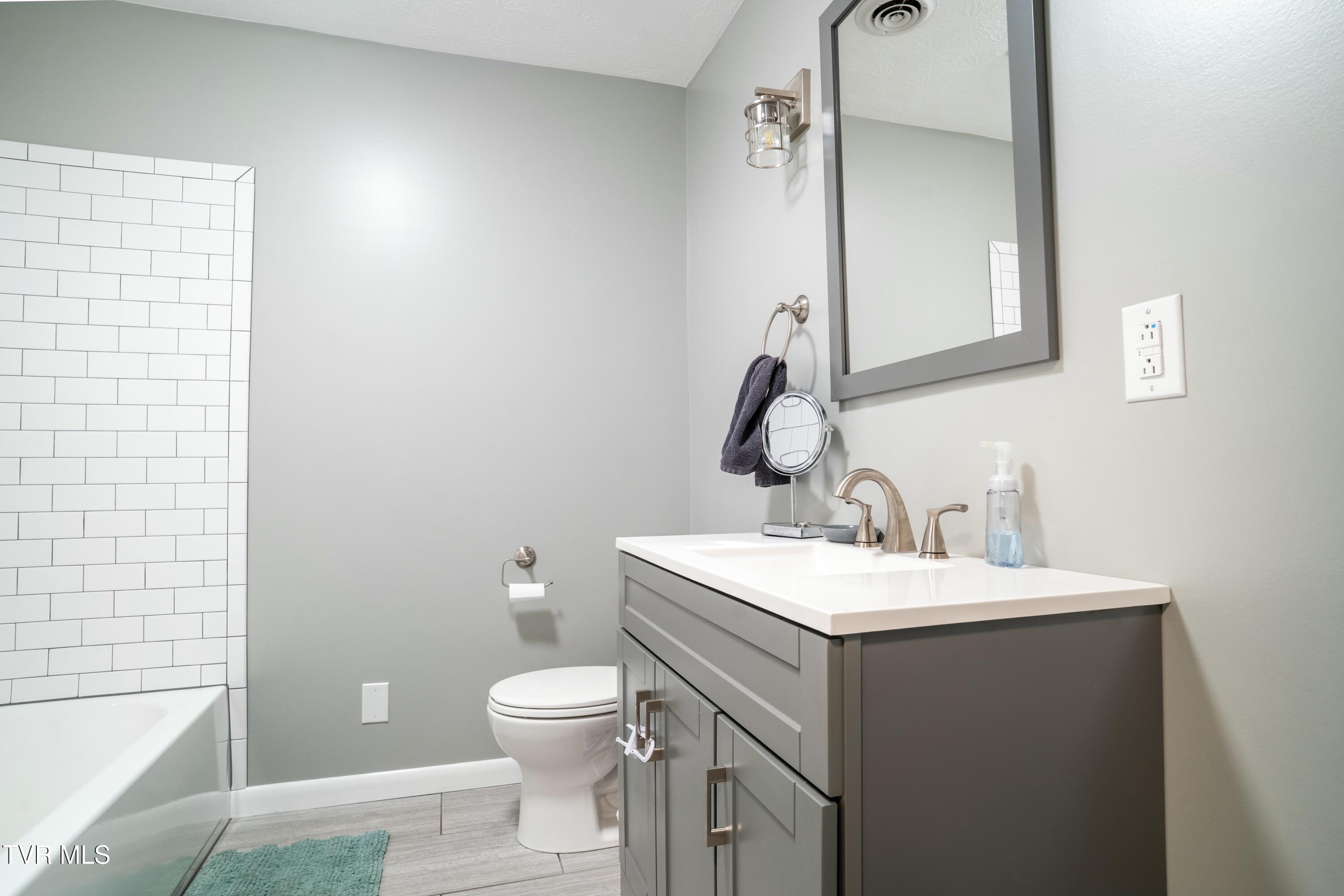 118 Patrick Henry Circle, Kingsport, Tennessee image 13
