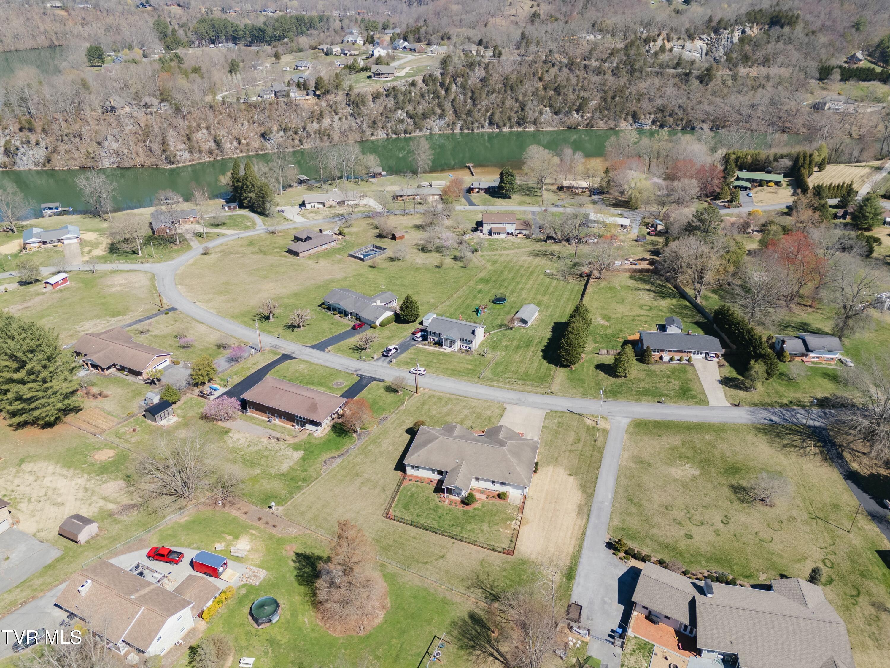118 Patrick Henry Circle, Kingsport, Tennessee image 45
