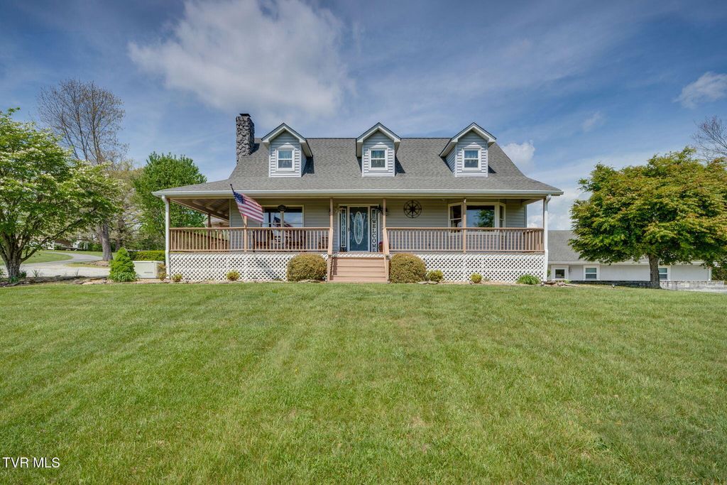 Photo of 16133 Lee Highway, Bristol, VA 24202 (MLS # 9994329)