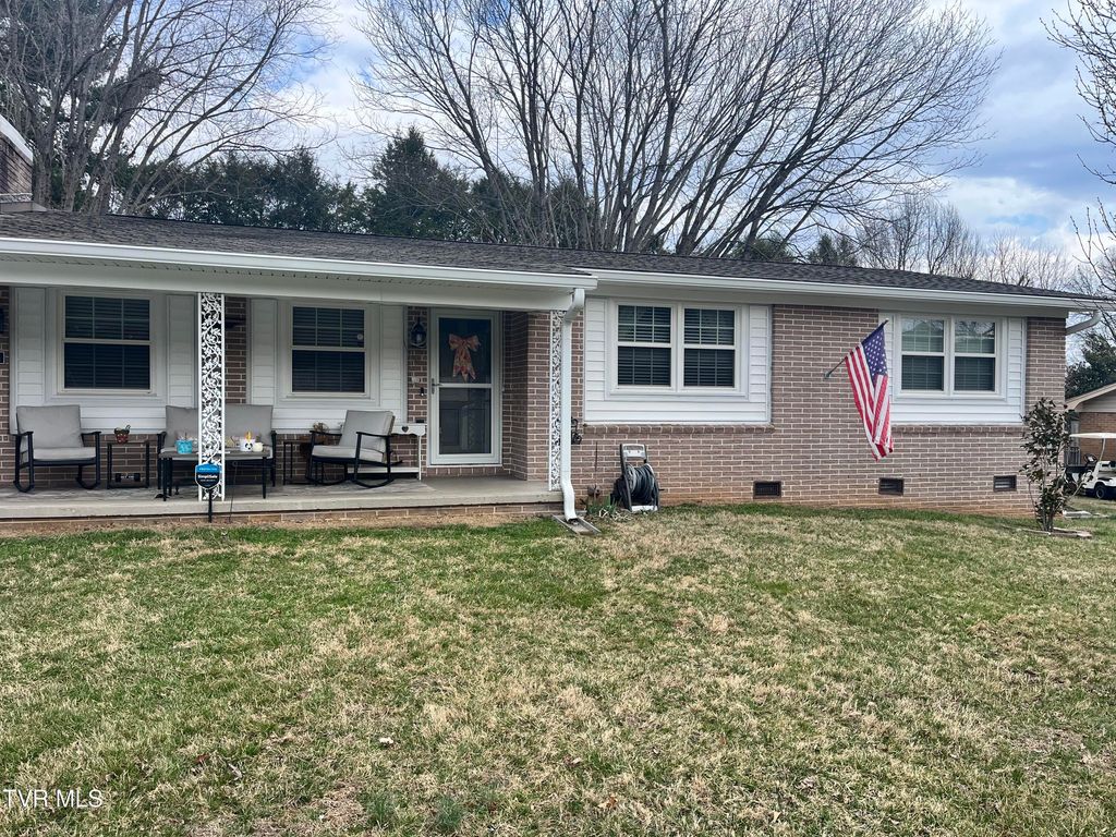 Photo of 2409 Circleview Drive, Johnson City, TN 37604 (MLS # 9991857)