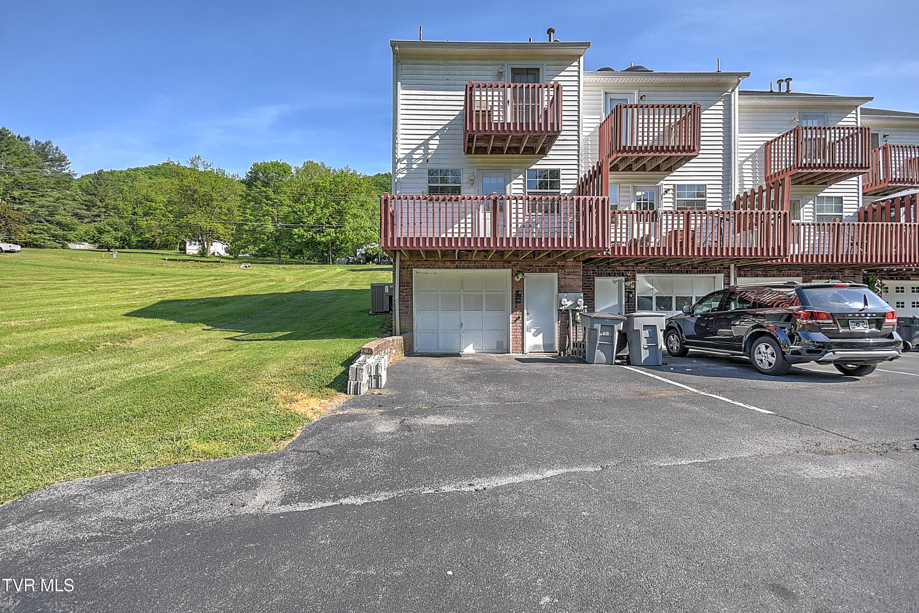 2931 Broad Street #123, Bristol, Tennessee image 40