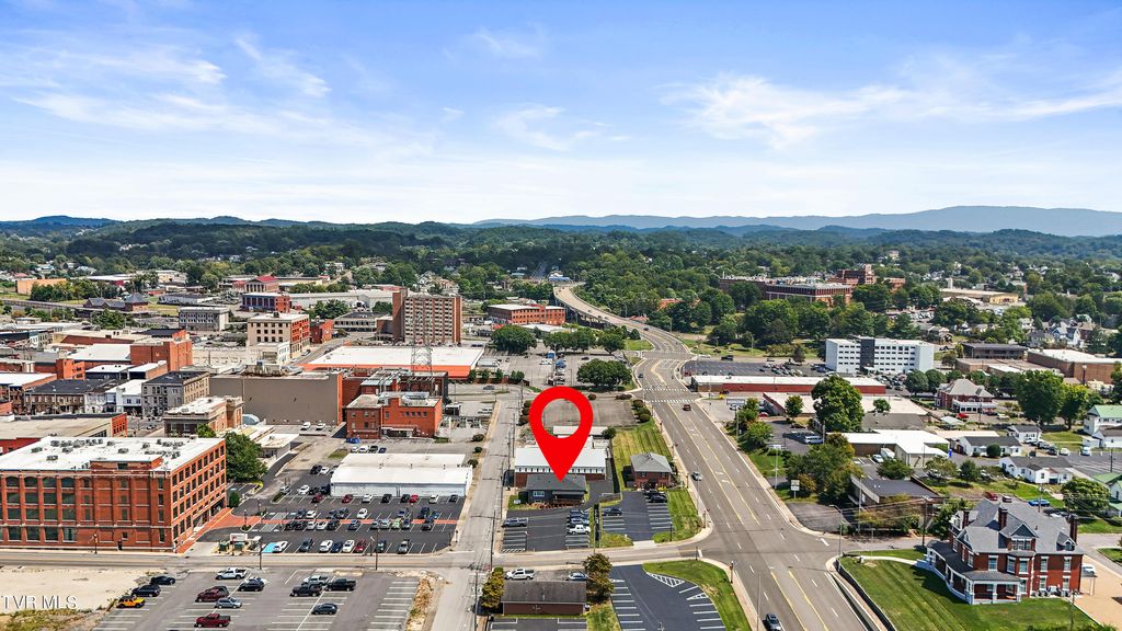 Photo of 630 Broad Street #2, Bristol, TN 37620 (MLS # 9970899)