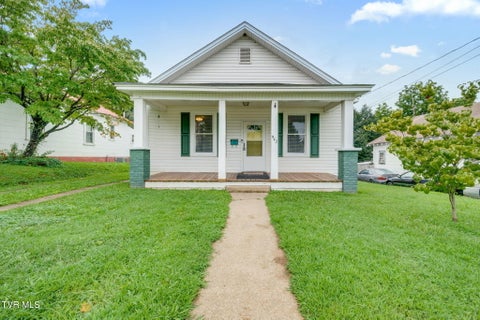 Photo of 942 Fairview Avenue, Kingsport, TN 37660 (MLS # 9999487)
