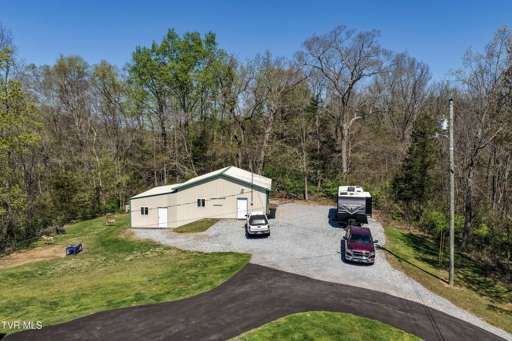 Photo of 156 Cobble Lane, Greeneville, TN 37743 (MLS # 9993584)