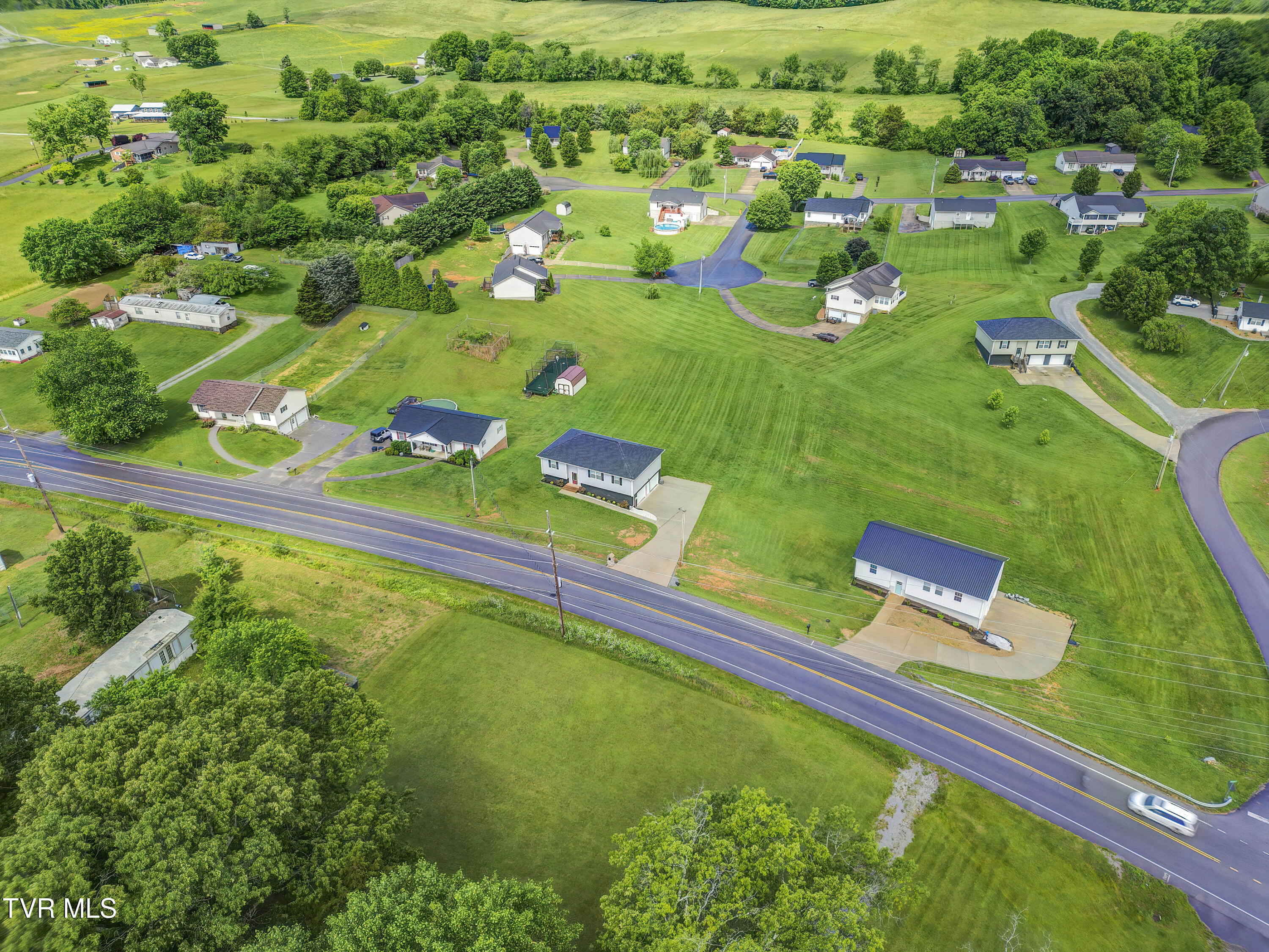 6245 Snapps Ferry Road, Afton, Tennessee image 4