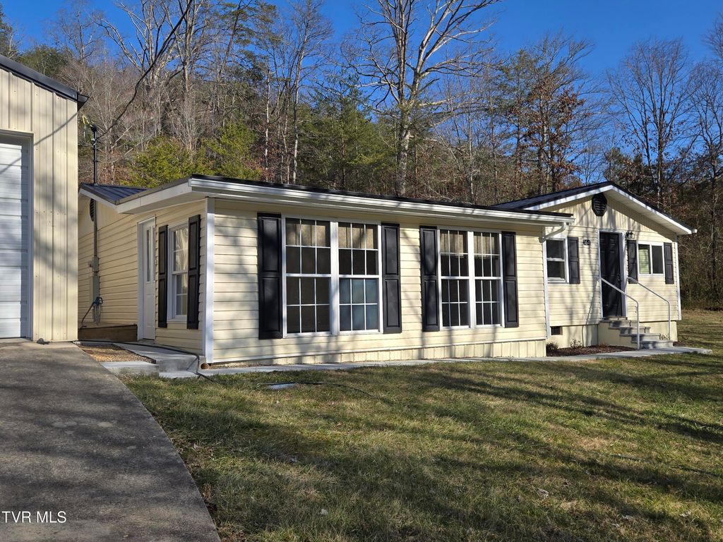 Photo of 164 Leaning Tree Drive, Gate City, VA 24251 (MLS # 9990505)