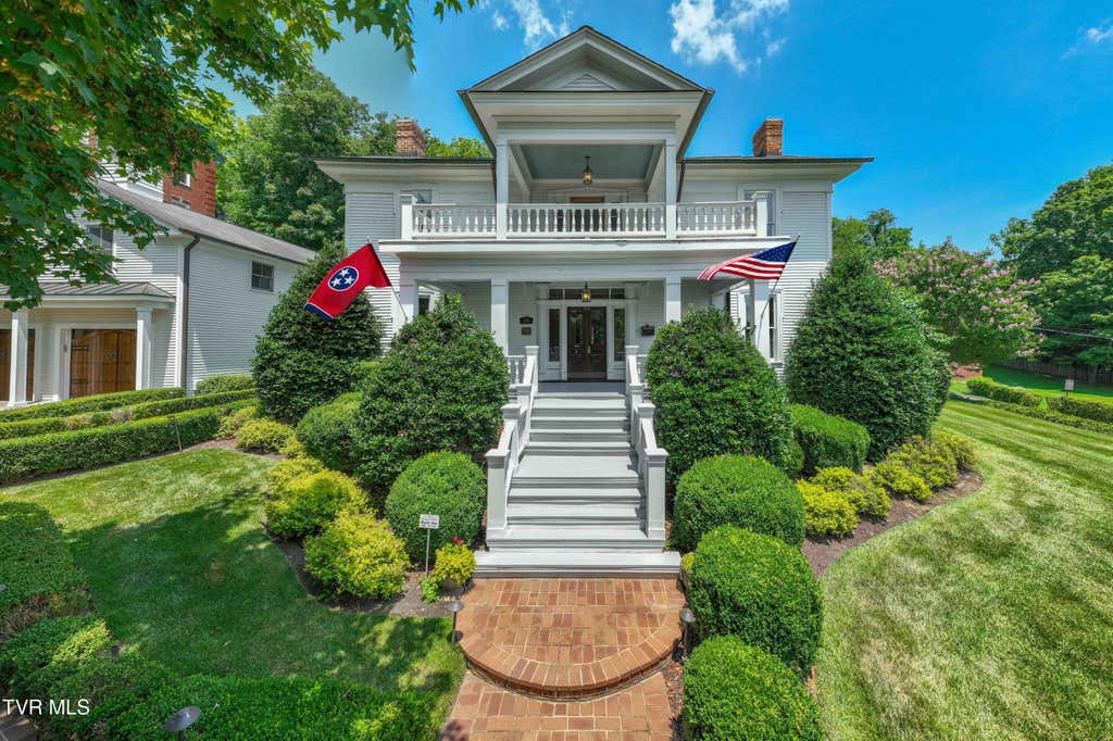 Photo of 300 Main Street, Jonesborough, TN 37659 (MLS # 9983620)